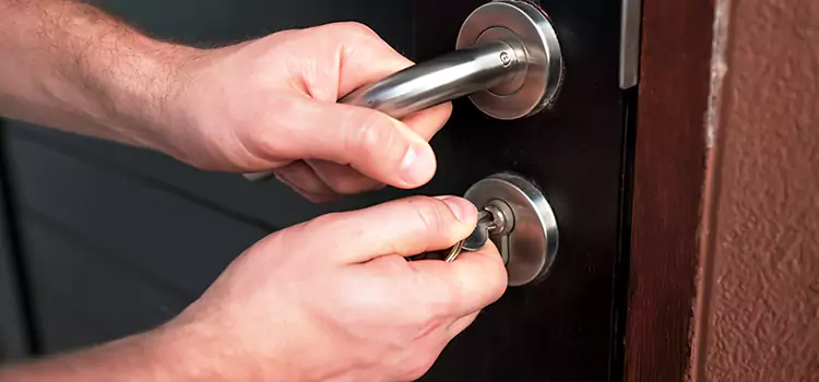 Door Closer Repair & Installation Town n Country